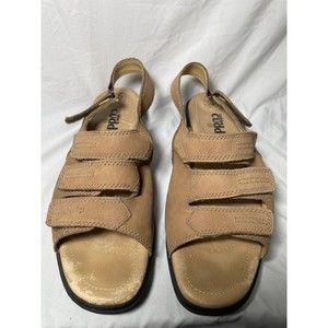 Cobbie Cuddlers Leather Comfort Sandals Womens 11  Brown Tan Shoes